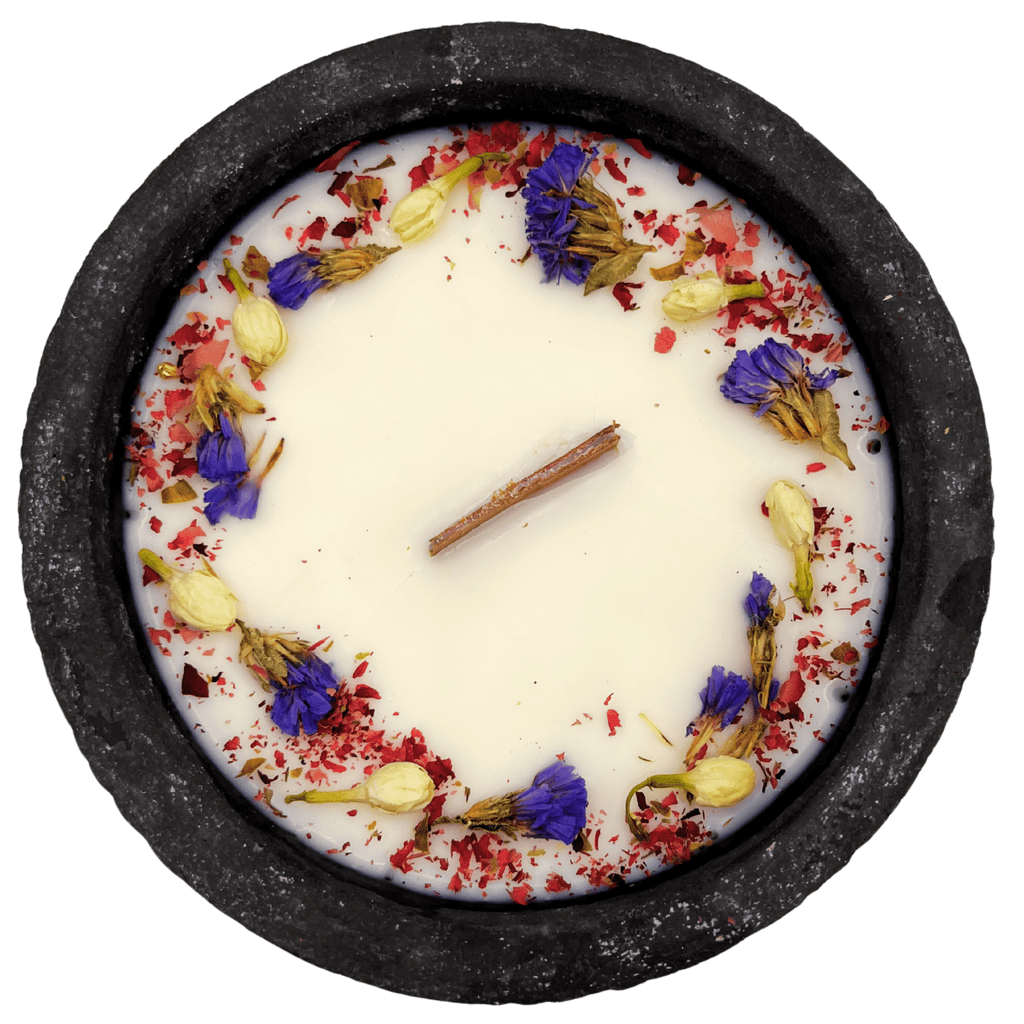 Black Edition HANDGEMACHTE Citronella BETONKERZE - Stilvolle Sojawachskerze für Ihr Zuhause. Outdoor Kerze mit Blütenverzierung und HOCHWERTIGEM Holzdocht aus dem Südschwarzwald - Ignara Living