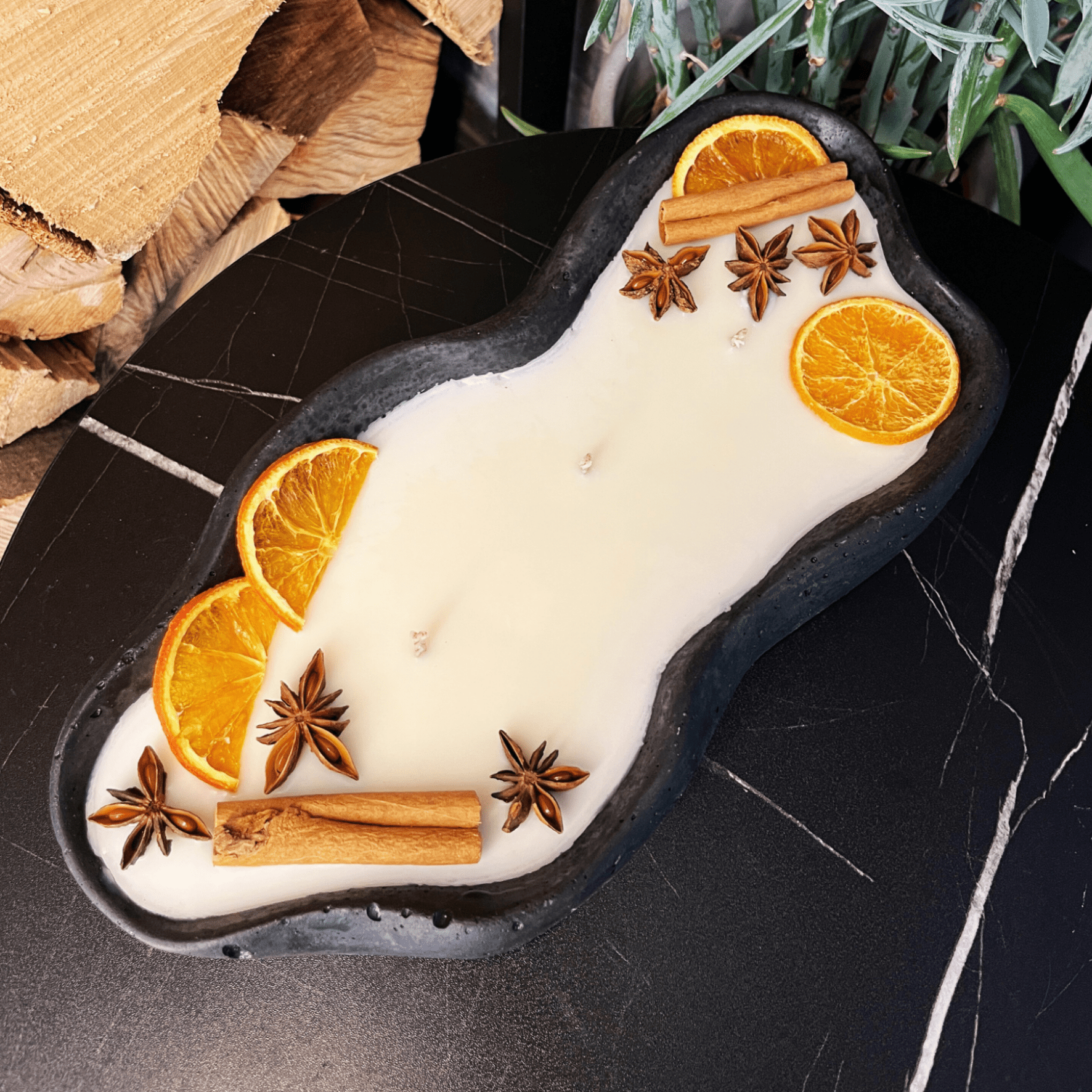 Handgemachte Betonduftkerze "Wave: Grey or Black" Bio Sojawachs mit Vanilla Toffee Duft - Betondekoration - Betonaccessoires oder Betondeko für Zuhause - Ignara Living