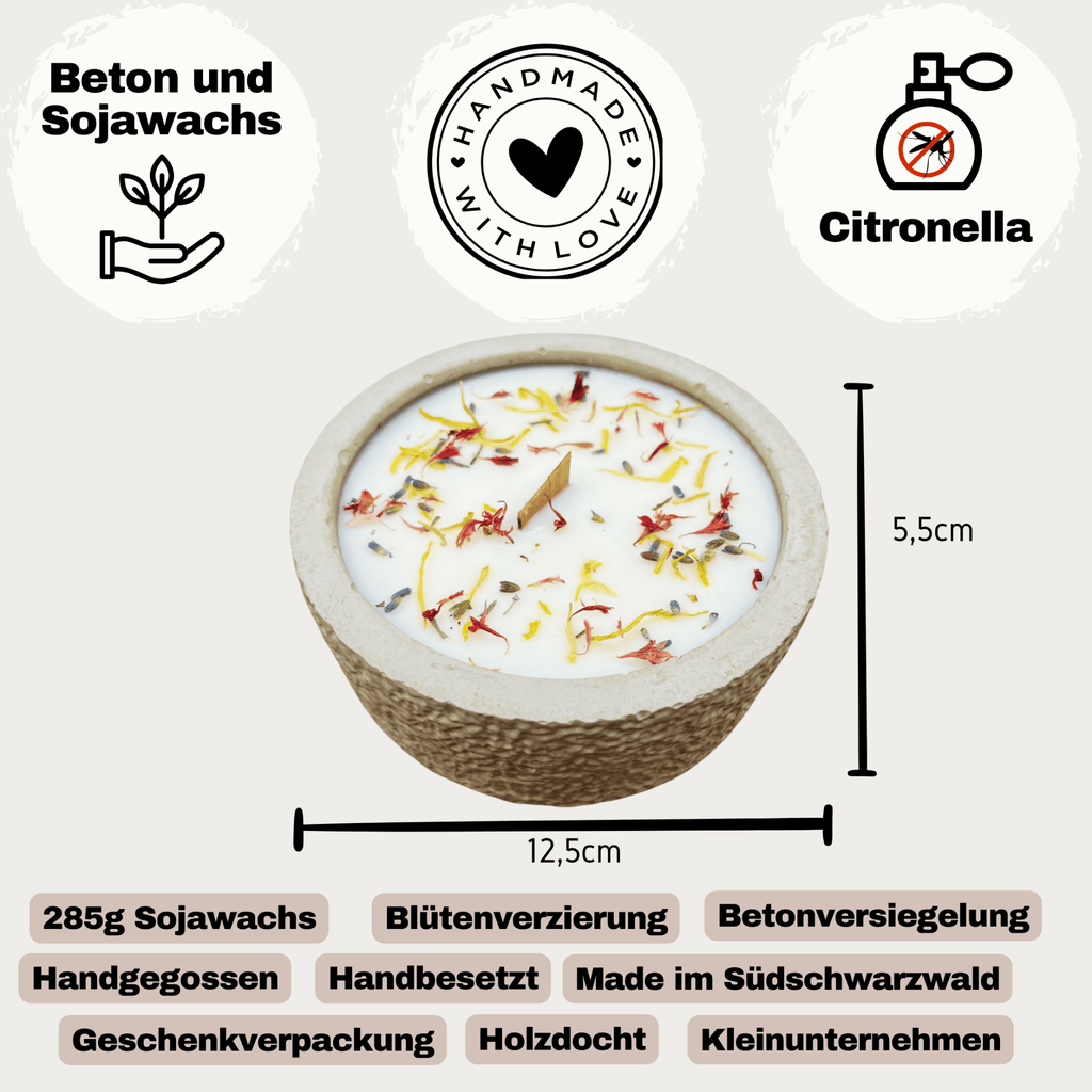 Limitierte Einzelstücke: Outdoor Citronella - Betonkerze „Mugge Schreck“ – Handgemachter Insektenschutz aus dem Südschwarzwald mit Blütenverzierung - Ignara Living